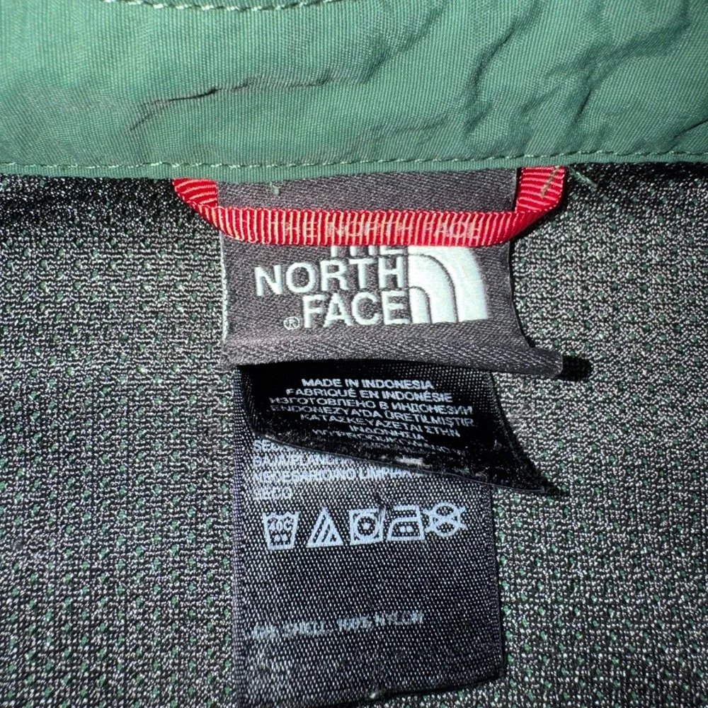 The North Face Mens Green Long Sleeve Nylon Hiking Fishing Button Up Shirt XL